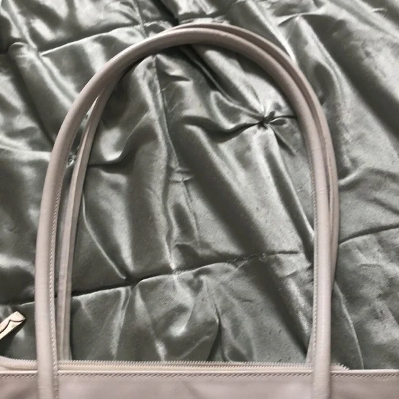 Mickey Mouse Black and White Purse - Picture 4 of 15